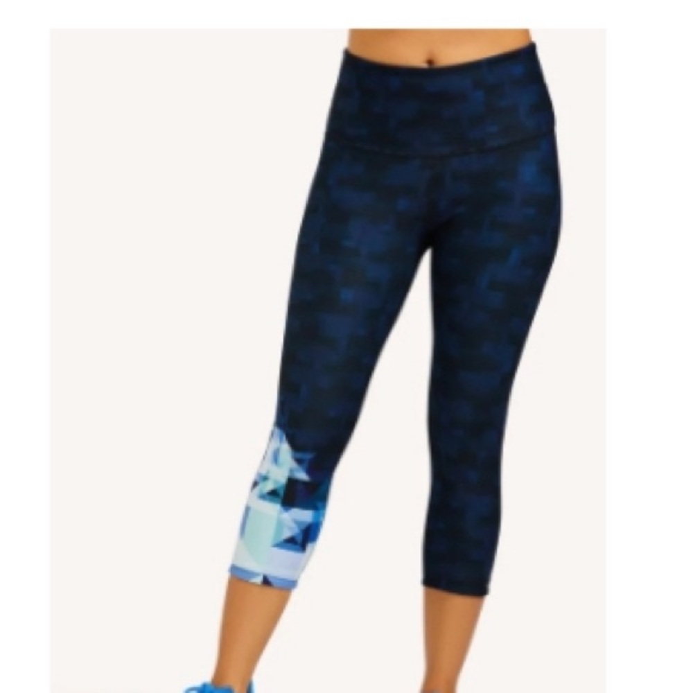 Peloton Pyramid Color High Waist Capri